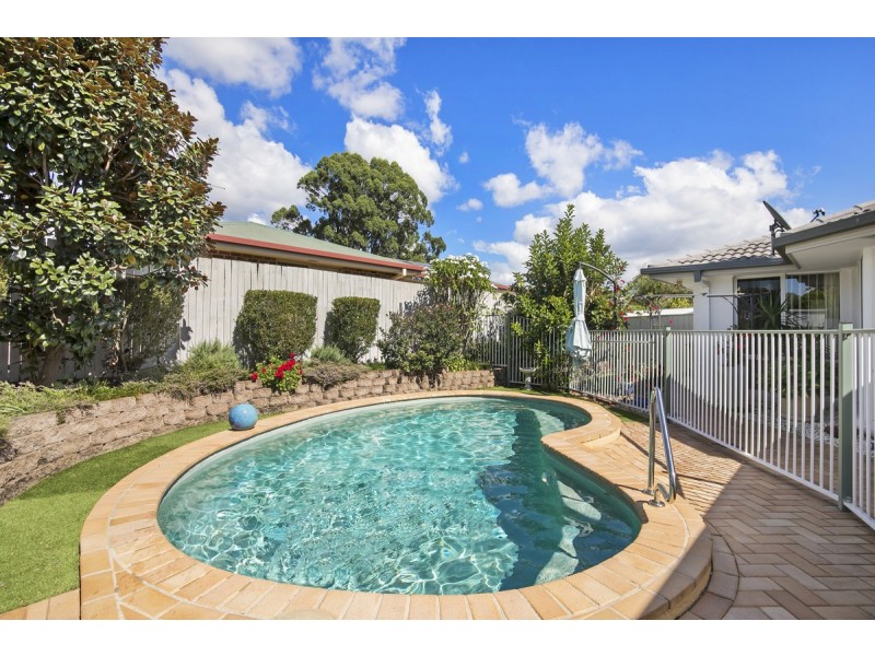 24 Paige Court, Wellington Point QLD 4160