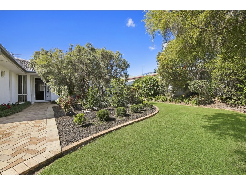 24 Paige Court, Wellington Point QLD 4160