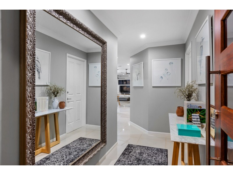 22 Nottingham Drive, Victoria Point QLD 4165