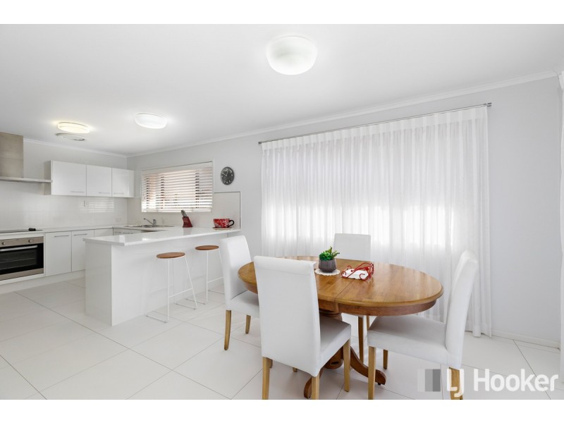 18 Paranka Drive South, Cleveland QLD 4163