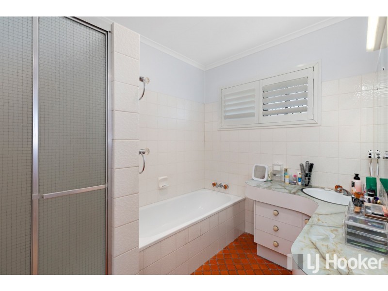 18 Paranka Drive South, Cleveland QLD 4163