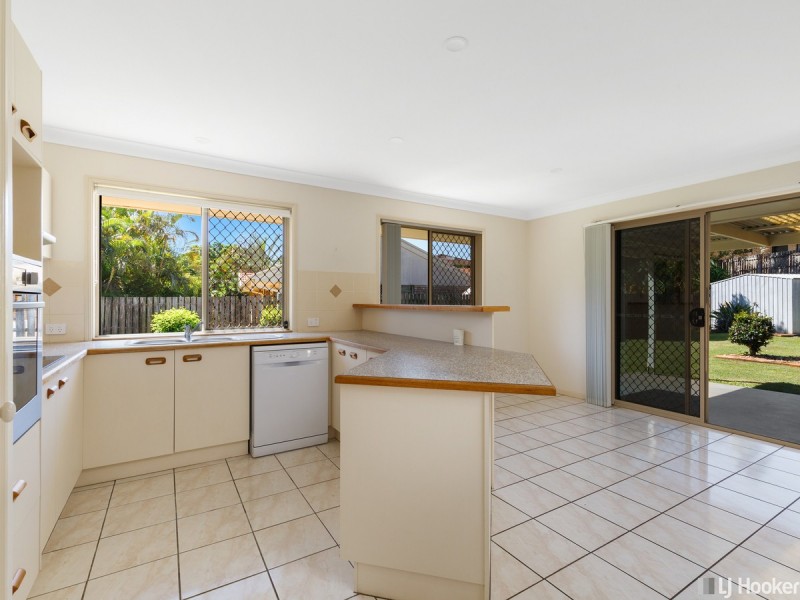 66 The Boulevard, Redland Bay QLD 4165