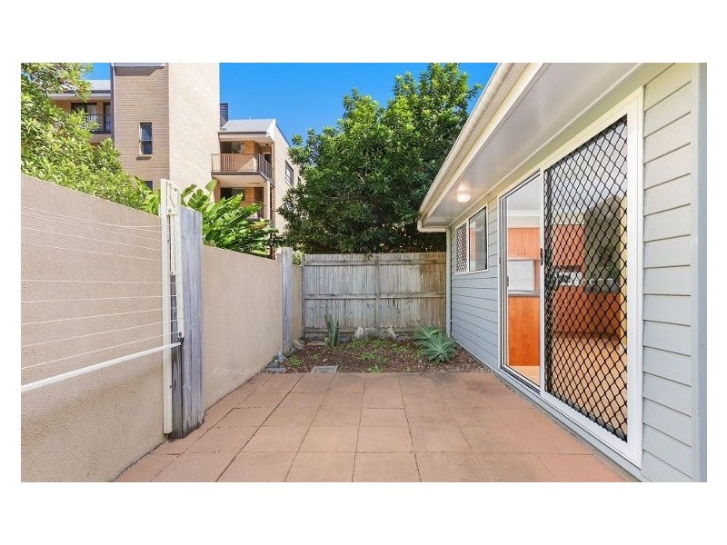 4/53 Shore Street East, Cleveland QLD 4163