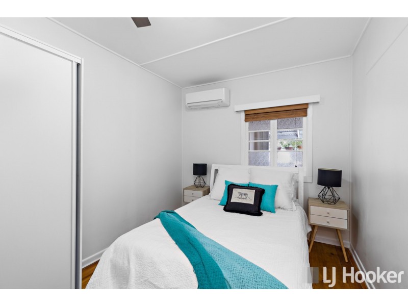 20 Carbethon Street, Manly QLD 4179