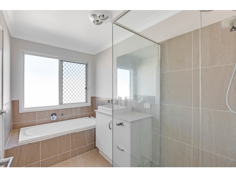 10 Tide Place, Thornlands QLD 4164