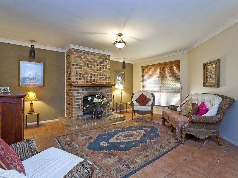 5 Newlands Street, Redland Bay QLD 4165