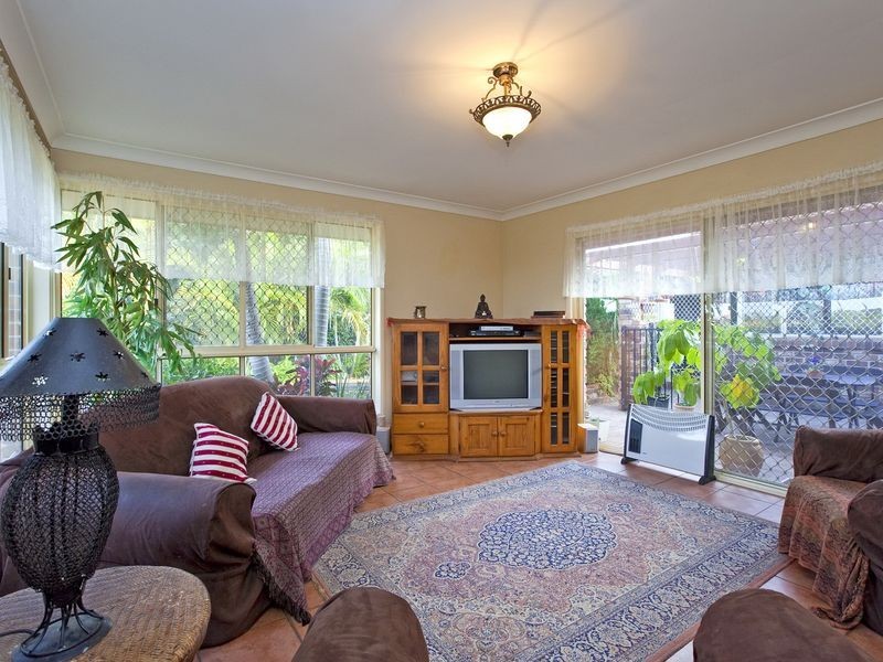 5 Newlands Street, Redland Bay QLD 4165