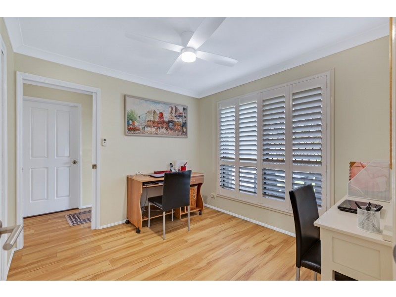 3 Pinelands Circuit, Redland Bay QLD 4165