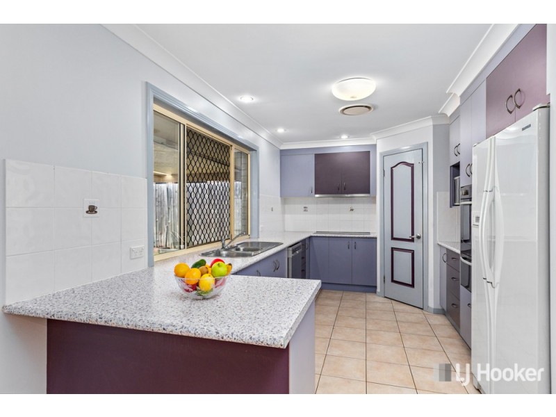 23 Mallan Terrace, Birkdale QLD 4159