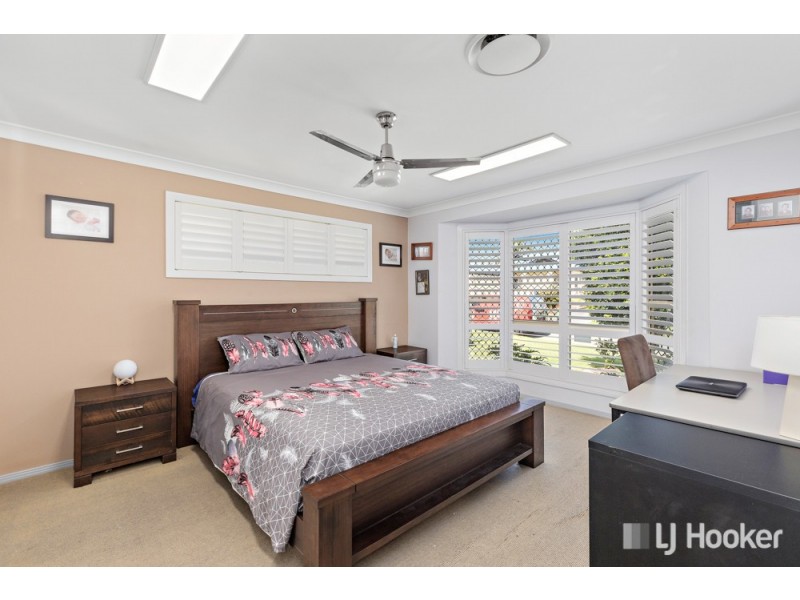 23 Mallan Terrace, Birkdale QLD 4159