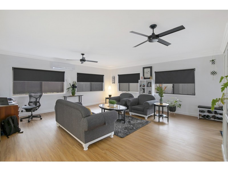 2 Rosewood Street, Birkdale QLD 4159