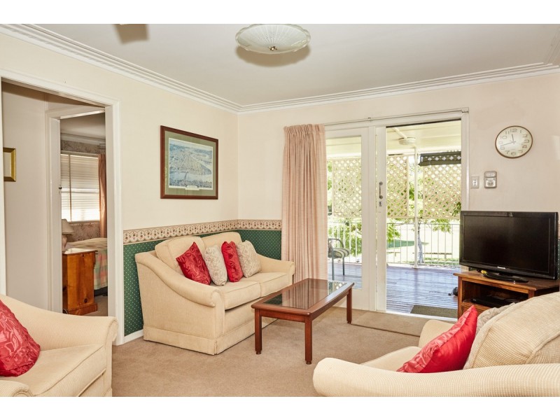 71a Baron Street, Greenslopes QLD 4120