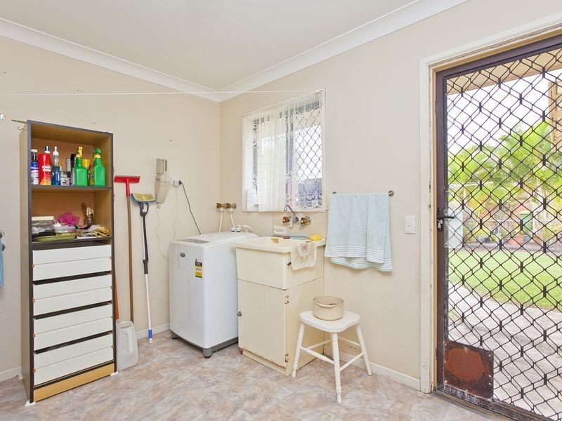 27 Ocean Street, Cleveland QLD 4163