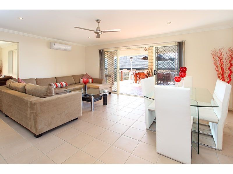 9 Delancey Street, Cleveland QLD 4163