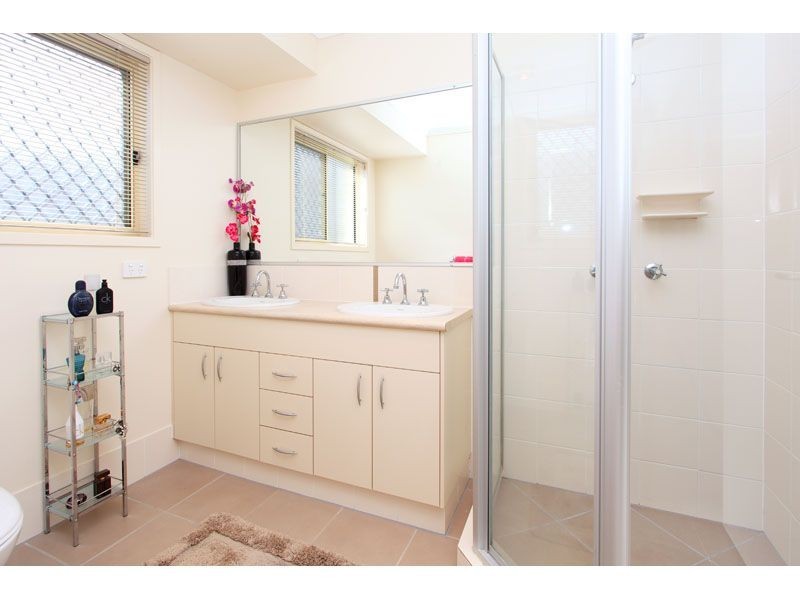 9 Delancey Street, Cleveland QLD 4163