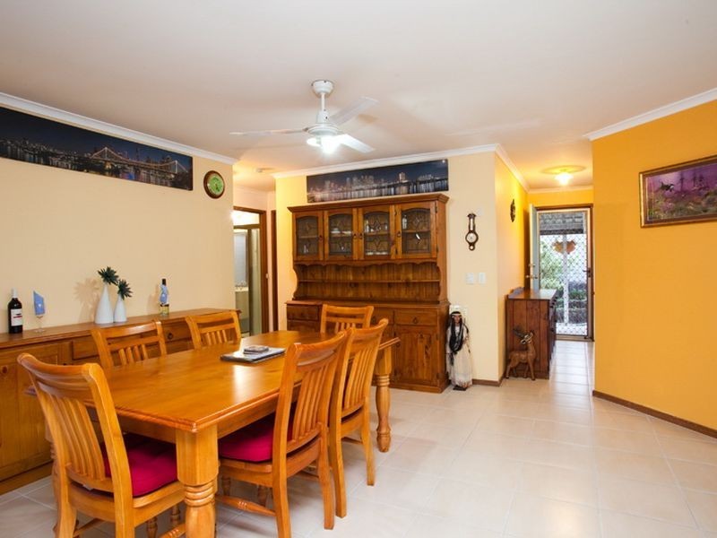 12 Lakeview Drive, Thornlands QLD 4164