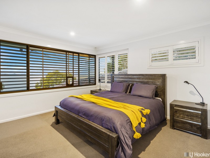 41 Thompson Esplanade, Victoria Point QLD 4165