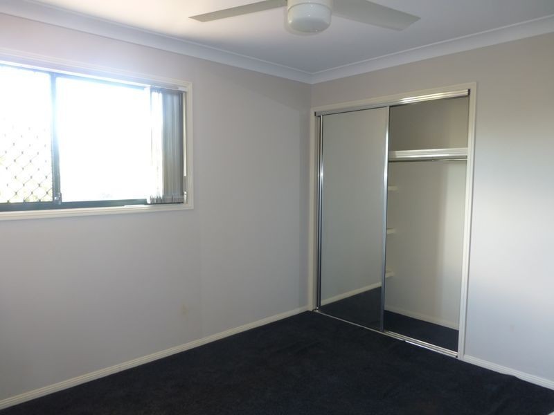 21 Karajini Crescent, Parkinson QLD 4115