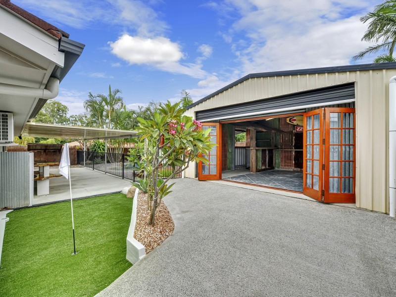 11 Sycamore Parade, Victoria Point QLD 4165