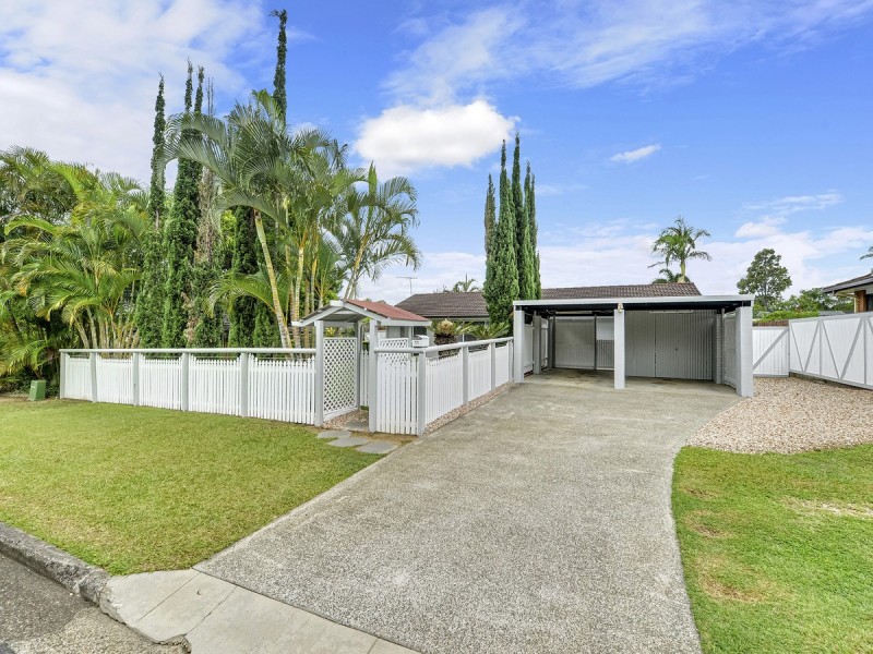 11 Sycamore Parade, Victoria Point QLD 4165