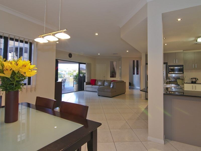 7 Waterville Drive, Thornlands QLD 4164