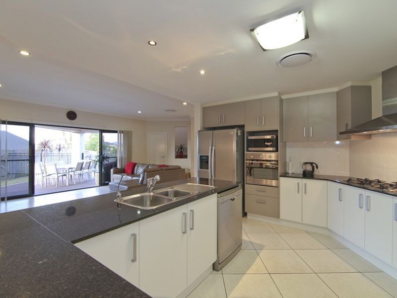 7 Waterville Drive, Thornlands QLD 4164