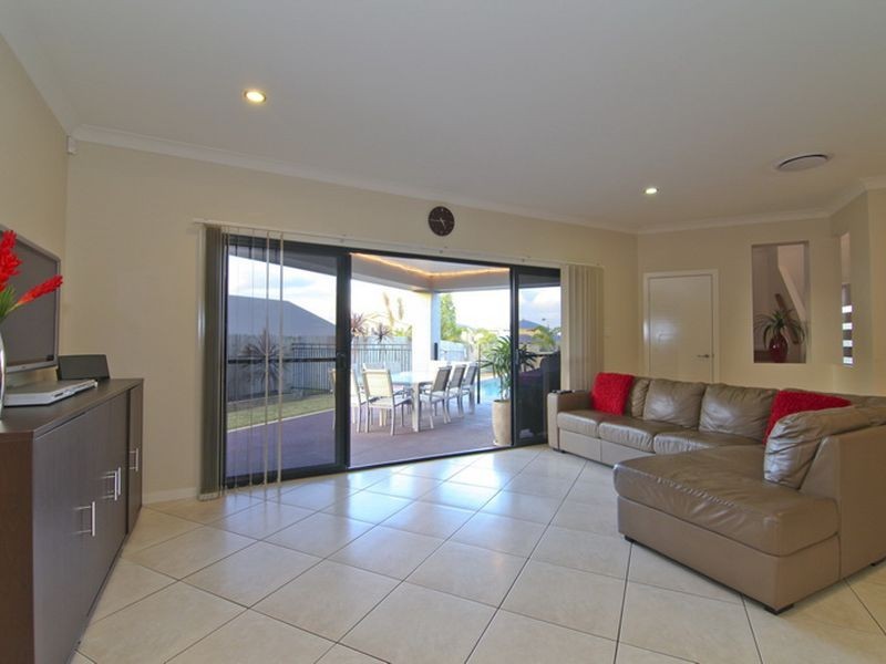 7 Waterville Drive, Thornlands QLD 4164