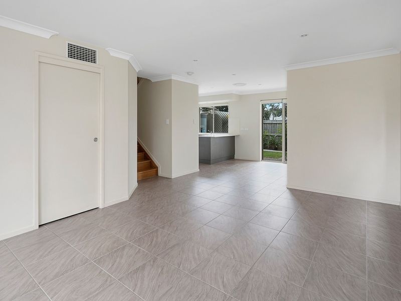 6/11 Tripcony Place, Wakerley QLD 4154