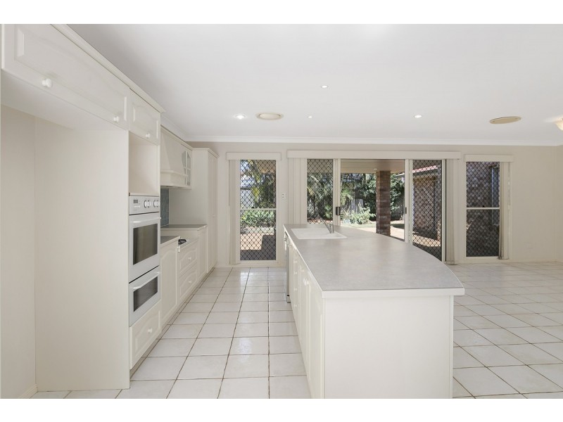 15 Goleby Esplanade, Cleveland QLD 4163