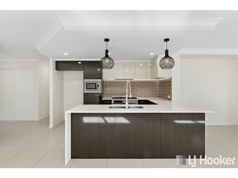 15 Cardwell Circuit, Thornlands QLD 4164