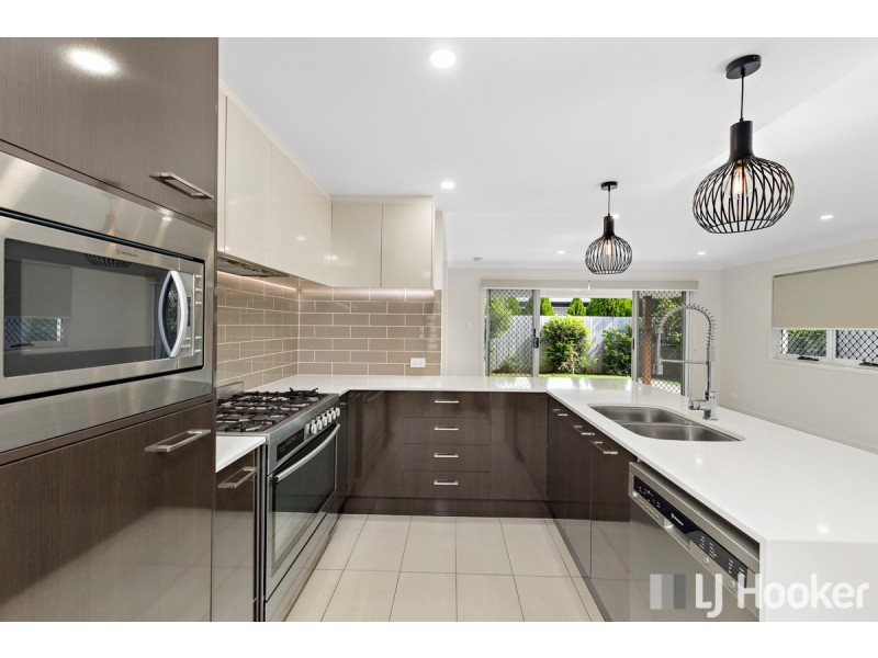 15 Cardwell Circuit, Thornlands QLD 4164