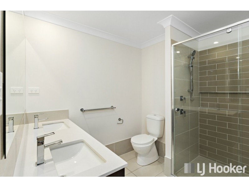 15 Cardwell Circuit, Thornlands QLD 4164