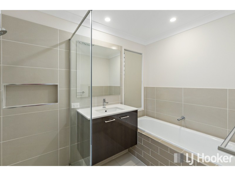 15 Cardwell Circuit, Thornlands QLD 4164