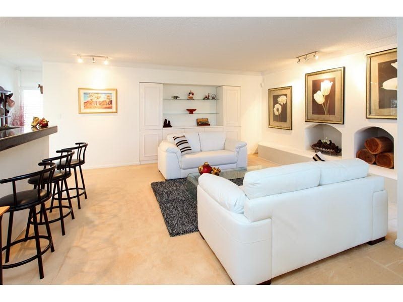 61 Masthead Drive, Raby Bay QLD 4163