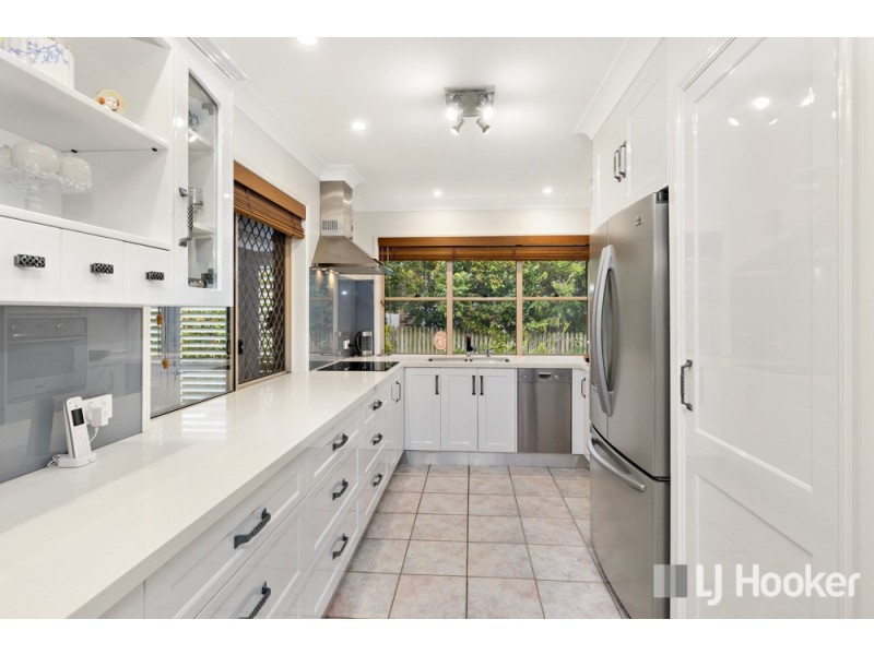 19 Viewfield Street, Redland Bay QLD 4165