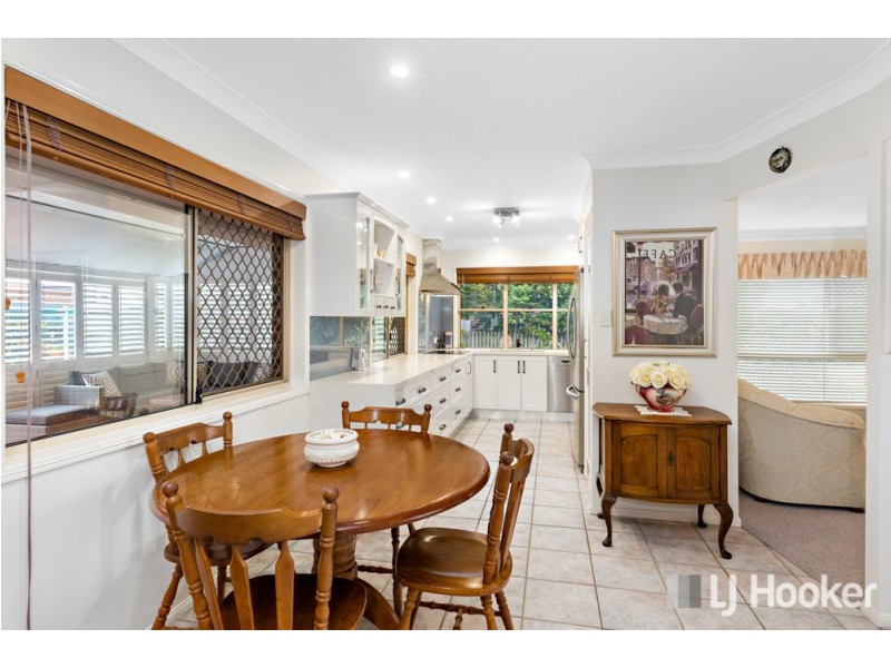 19 Viewfield Street, Redland Bay QLD 4165