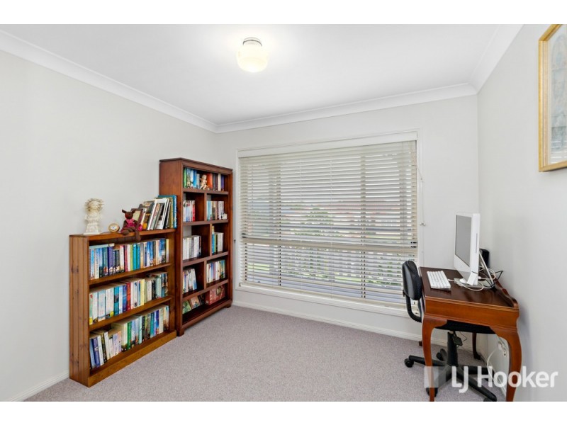 19 Viewfield Street, Redland Bay QLD 4165