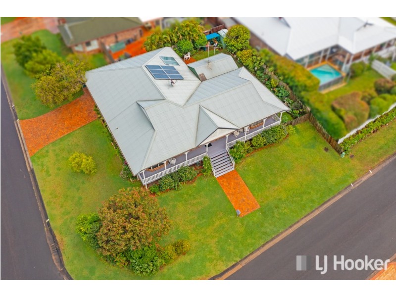 19 Viewfield Street, Redland Bay QLD 4165