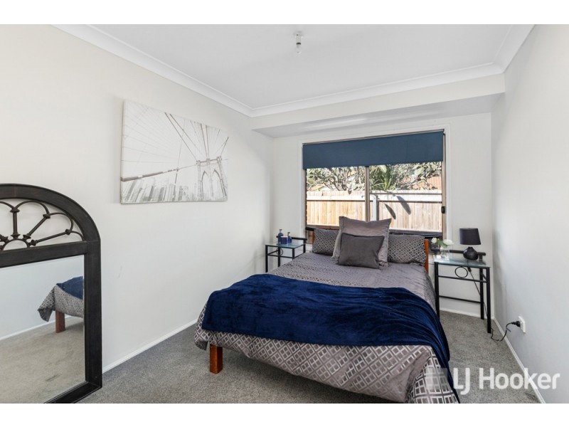8 Ashwood Circuit, Birkdale QLD 4159