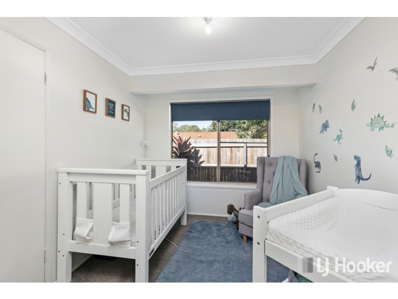 8 Ashwood Circuit, Birkdale QLD 4159