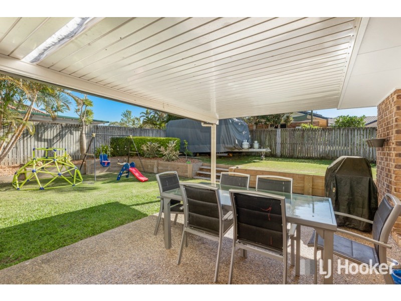 8 Ashwood Circuit, Birkdale QLD 4159