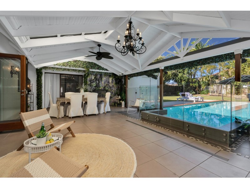 54 Ribonwood Street, Thornlands QLD 4164