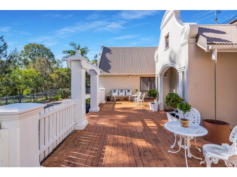 54 Ribonwood Street, Thornlands QLD 4164