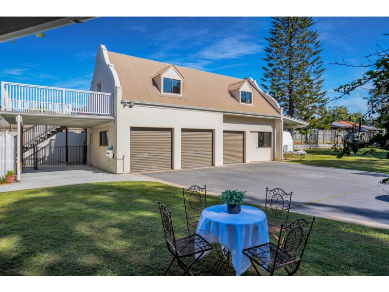 54 Ribonwood Street, Thornlands QLD 4164