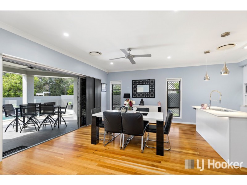 2 Cimmaron Circuit, Thornlands QLD 4164