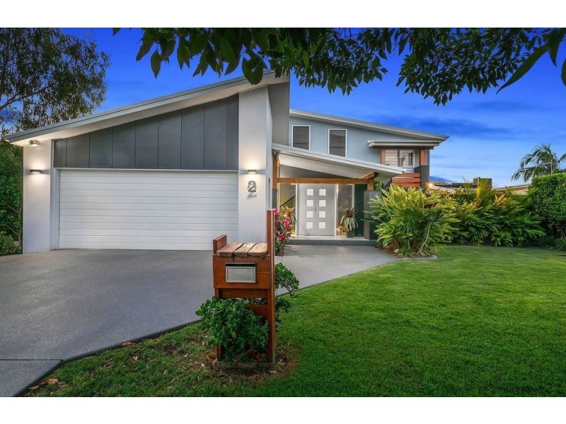 2 Red Gum Crescent, Wakerley QLD 4154