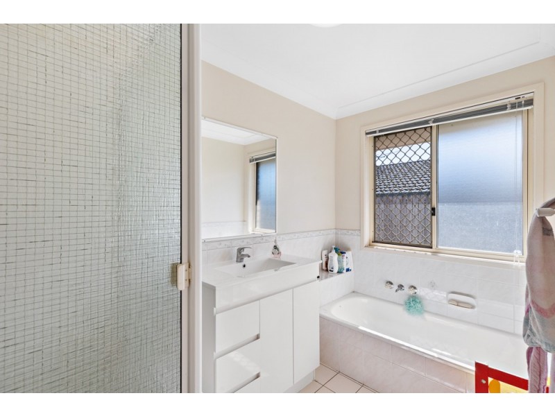 7 Coral Close, Birkdale QLD 4159