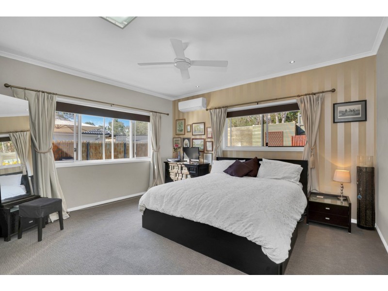 13 Red Gum Crescent, Wakerley QLD 4154