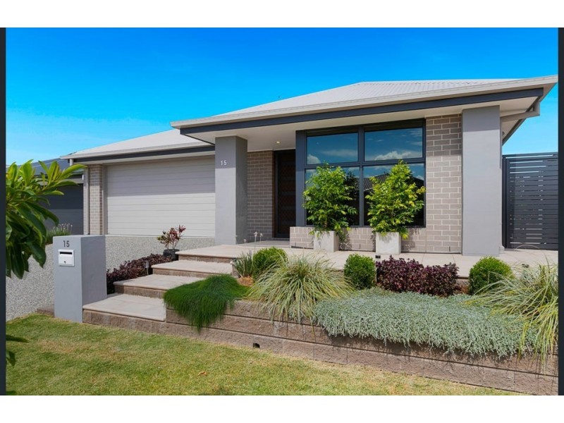 15 Mcpherson Street, Thornlands QLD 4164