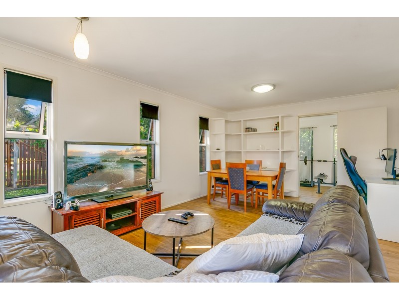 101 Dart Street, Redland Bay QLD 4165